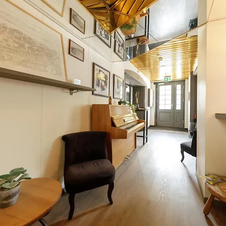 ドゥランジュ ホテル