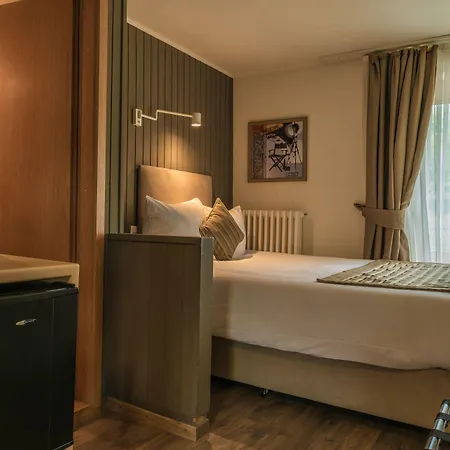 Ξενοδοχείο De L'ange 3*