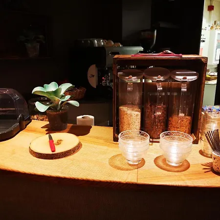 昂热酒店