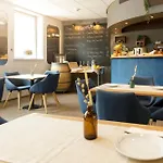 Hotel De L'ange 3*