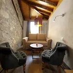 De L'ange Hotel 3*