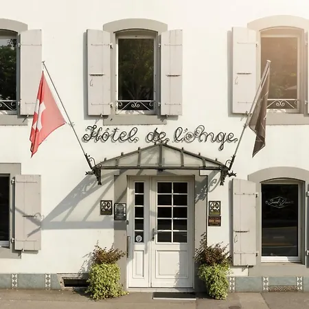 De L'ange Hotel 3*