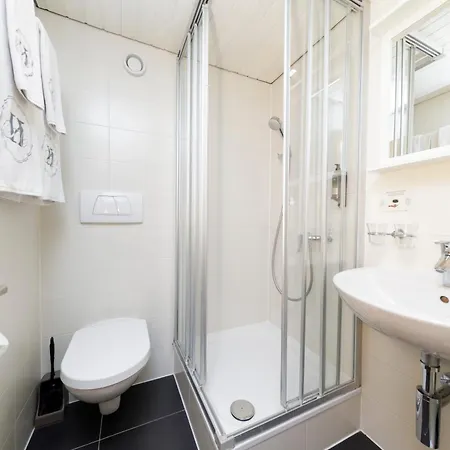 De L'ange 3* Nyon