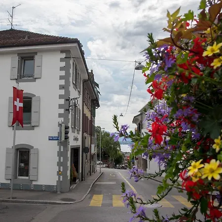 De L'ange Hotel